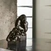 Gorilla med hagen hvilende på skulderen, 20 cm