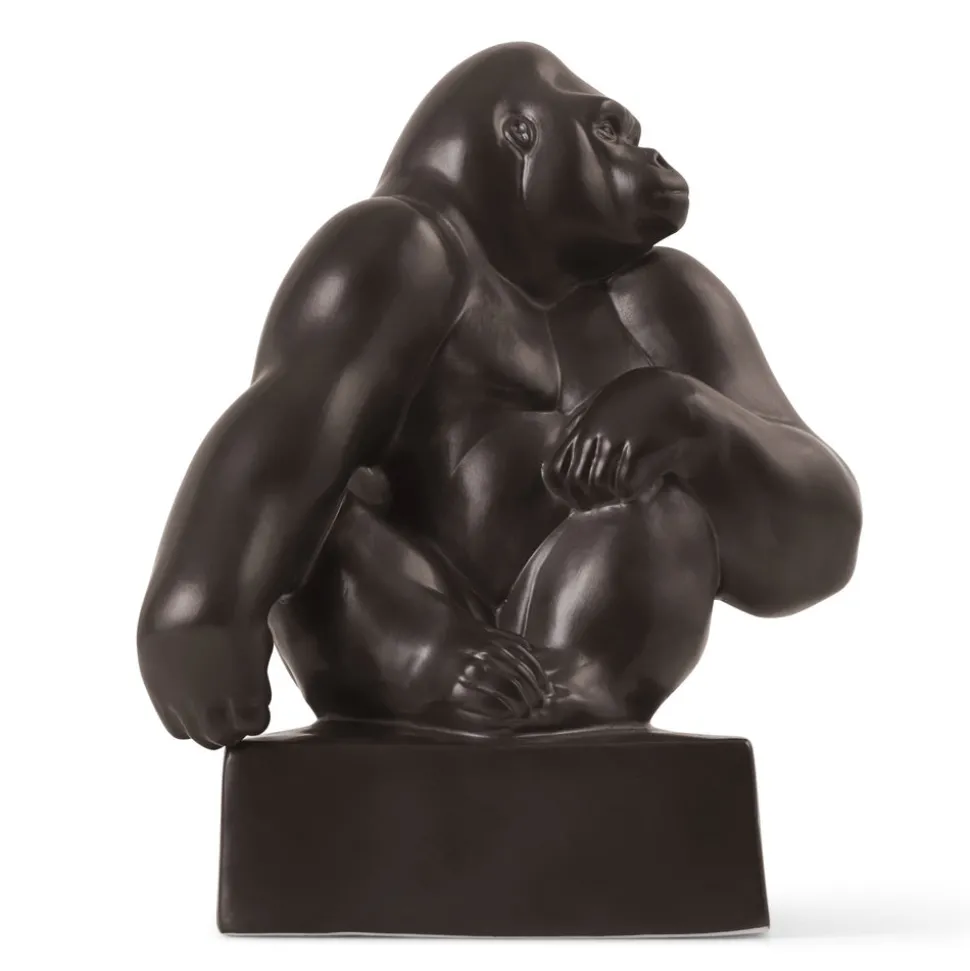 Gorilla med hagen hvilende på skulderen, 20 cm