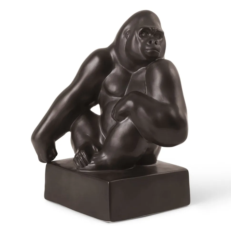 Gorilla med hagen hvilende på skulderen, 20 cm